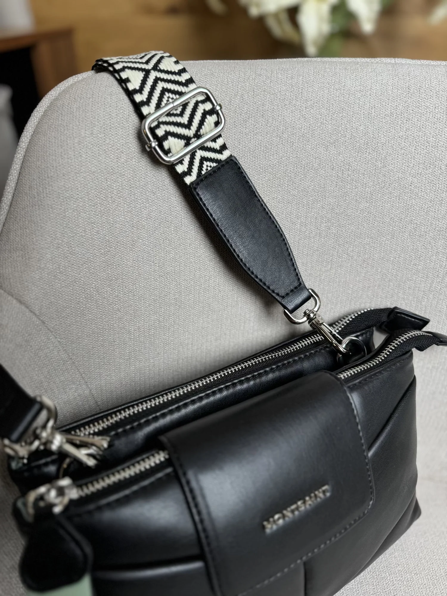 Bandolera Montsaint Sublime Negro - Imagen 4