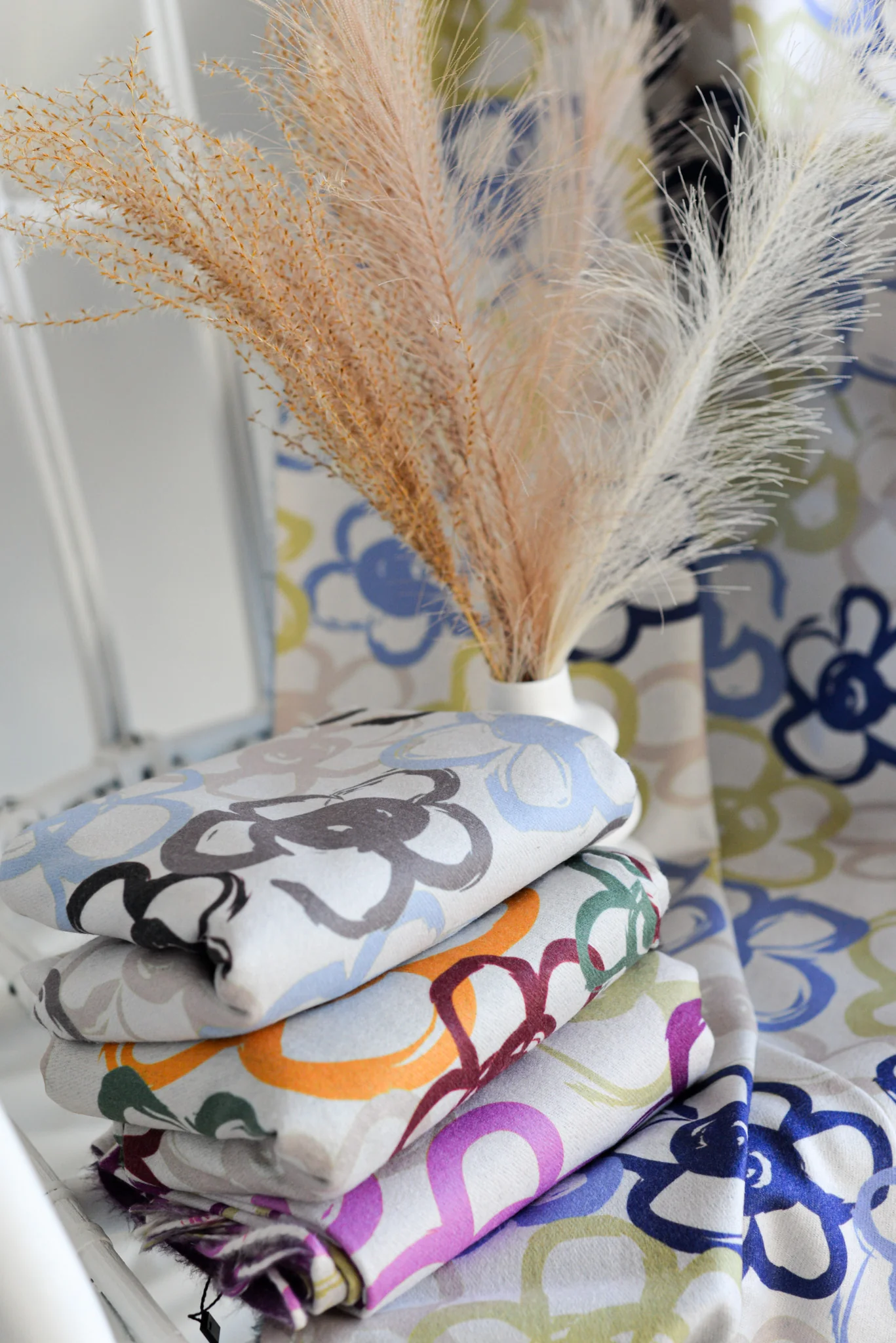 Pashmina Noco Flor Graffiti - Imagen 4