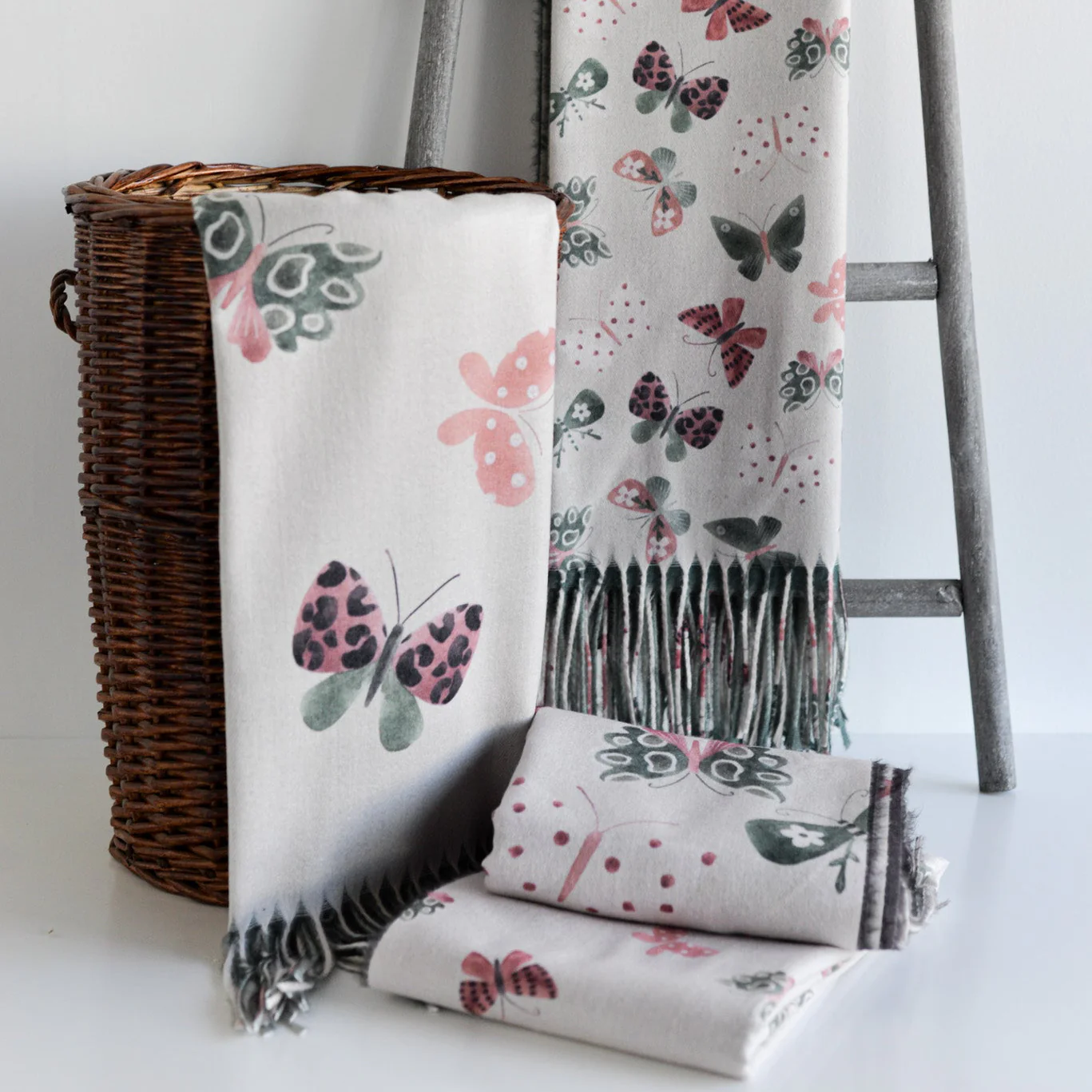 Pashmina Noco Mariposas - Imagen 2