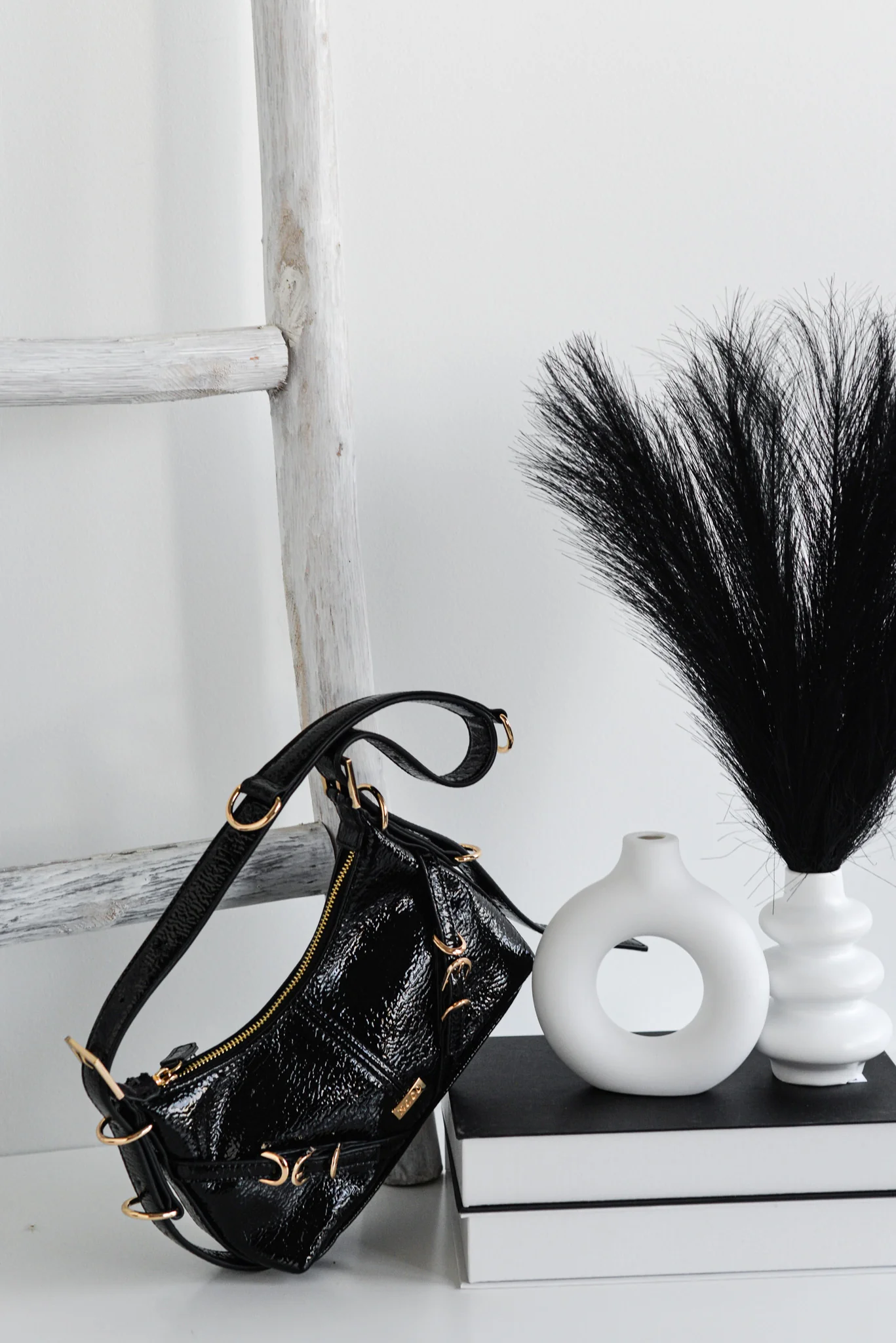 Góndola charol hebillas Noco Negro - Imagen 3