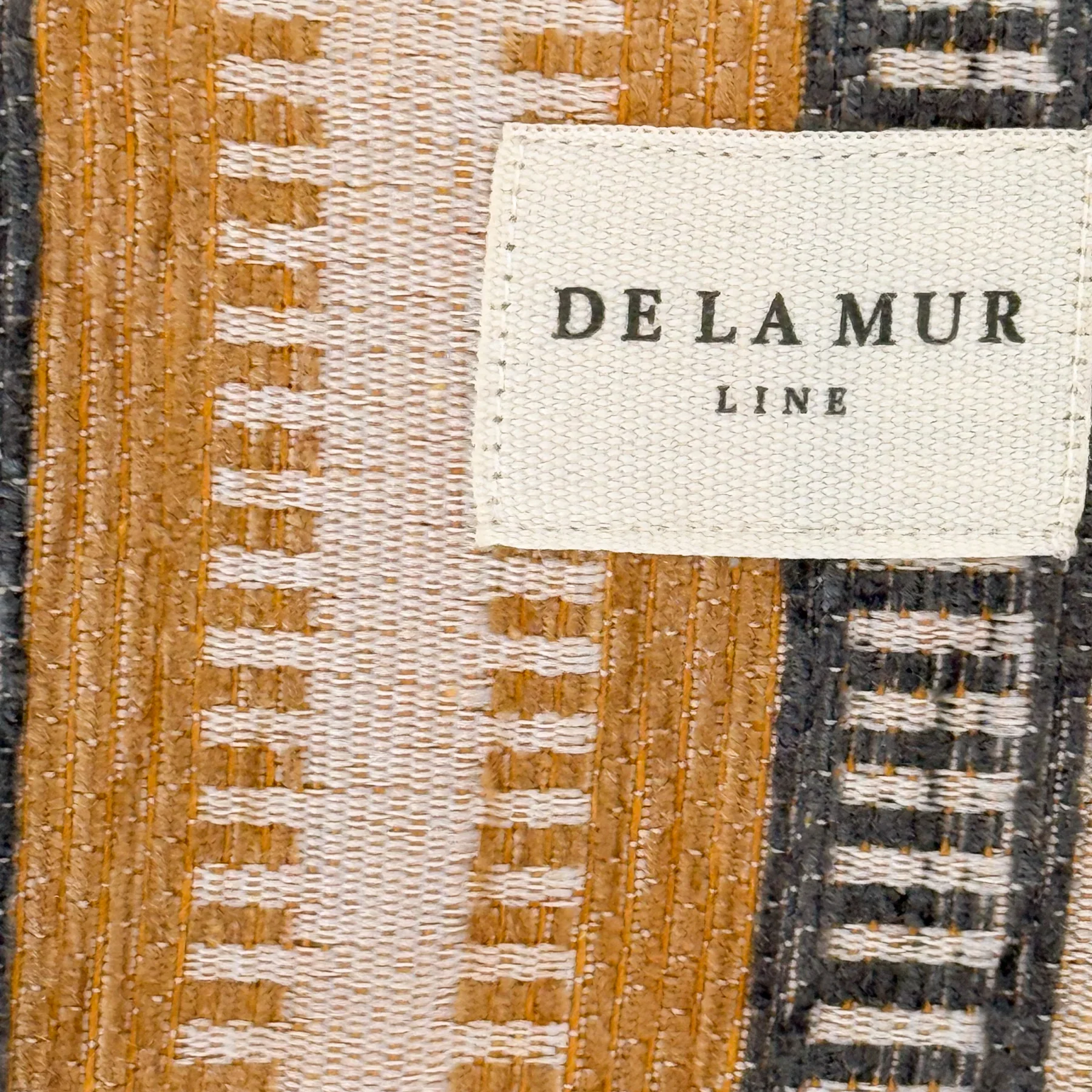 Bolsito de tela porta móvil DeLaMurLine Tron - Imagen 3